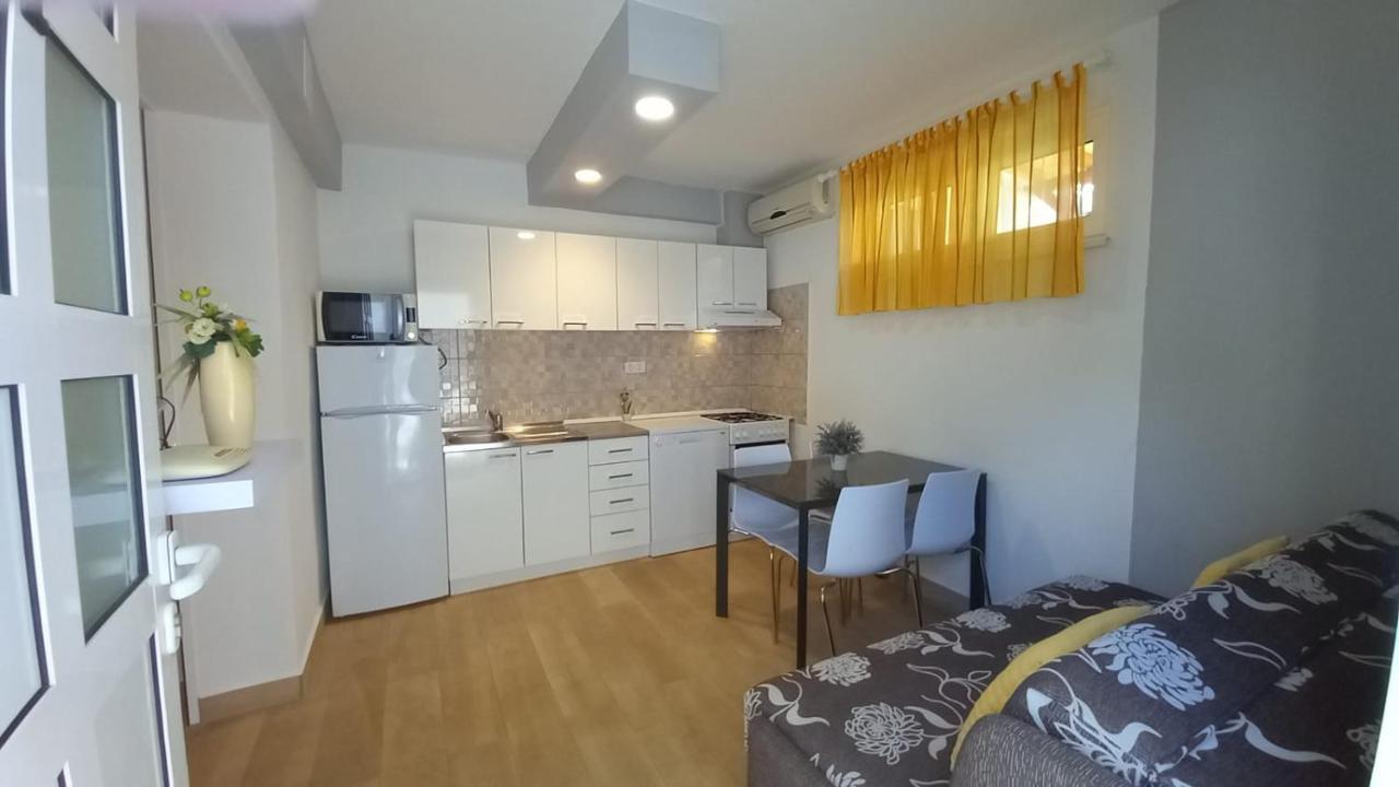 Apartman Marta Podstrana Exterior foto
