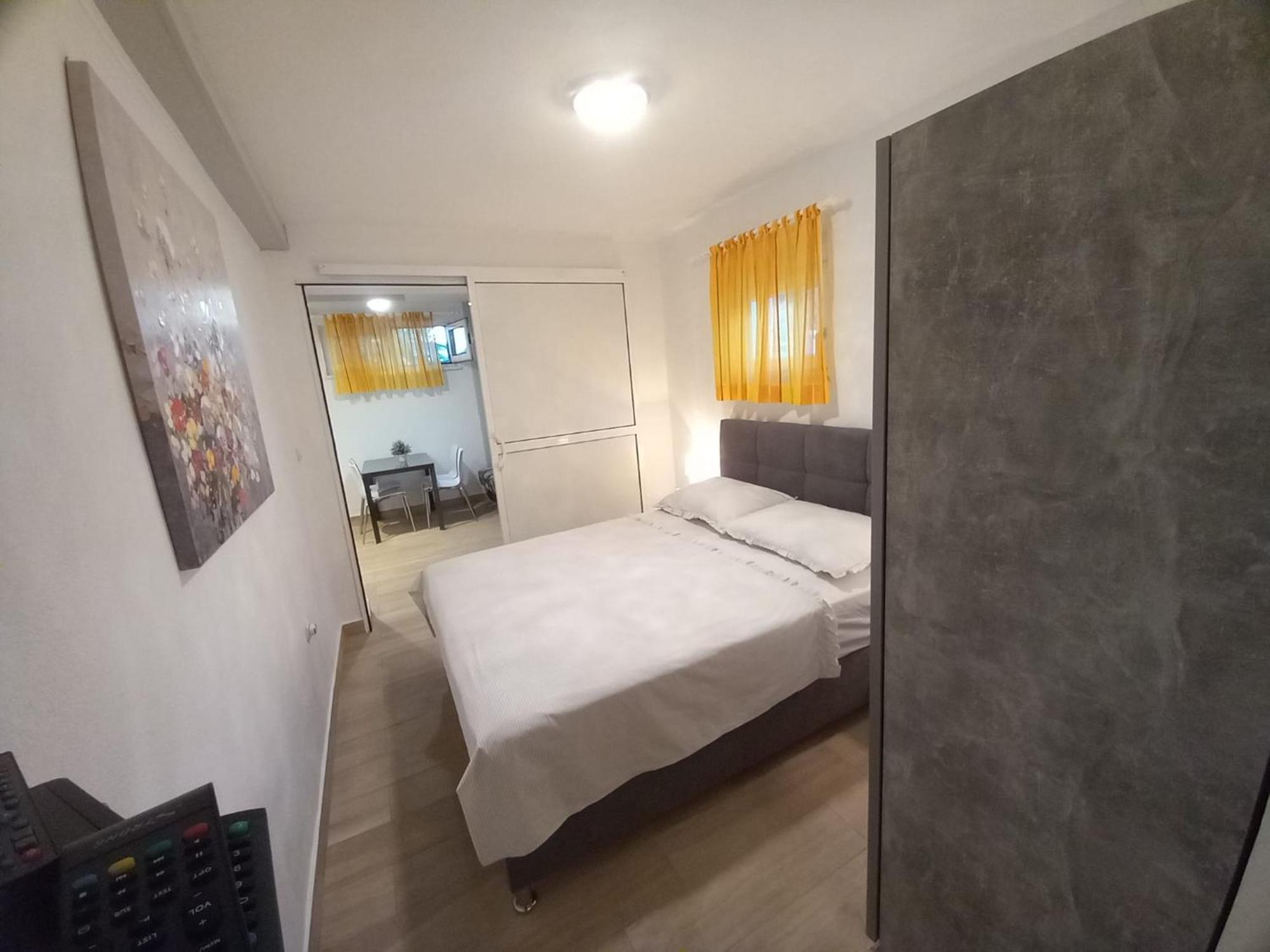 Apartman Marta Podstrana Cameră foto